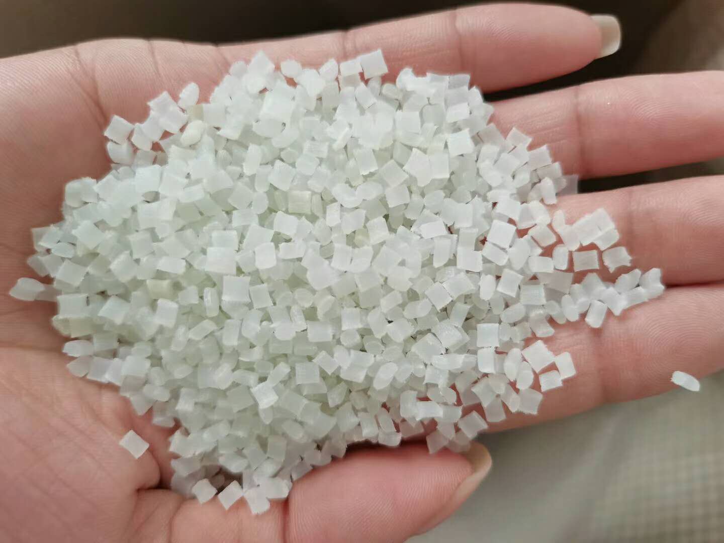 彈性體增韌塑料主要滿足的三個(gè)條件